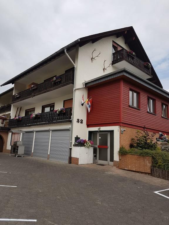 Claudias Wohlfuhlpension Willingen  Exterior photo